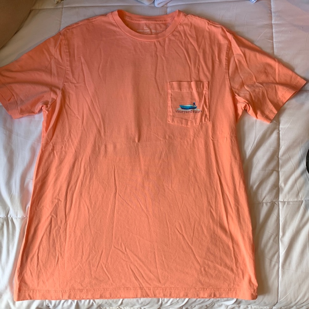 Mens vineyard vines graphic tee